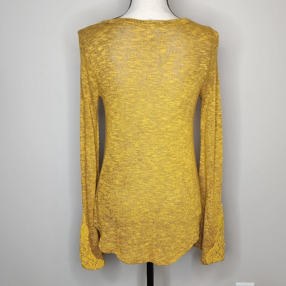 Blu Pepper Mustard Sweater - Picture 4 of 6